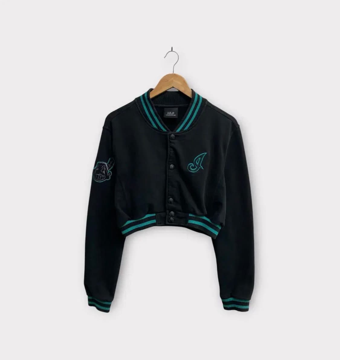 MLB 바시티 스타디움 크롭 점퍼 S 상품이미지1