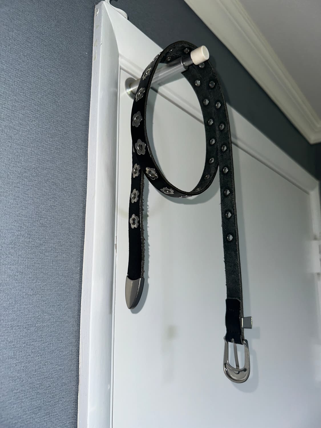 플라워 스터드 레더 벨트 상품이미지2