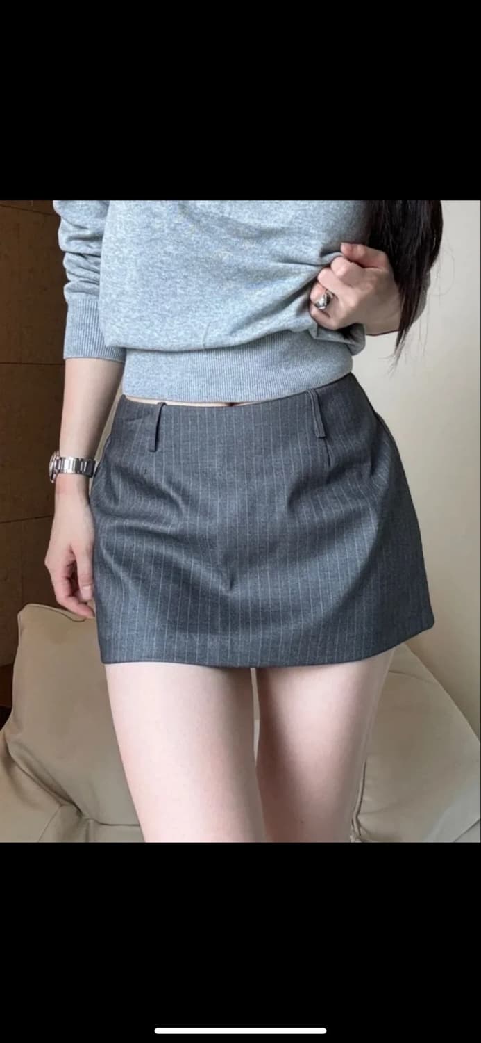 스트라이프 로우라이즈스커트 상품이미지1