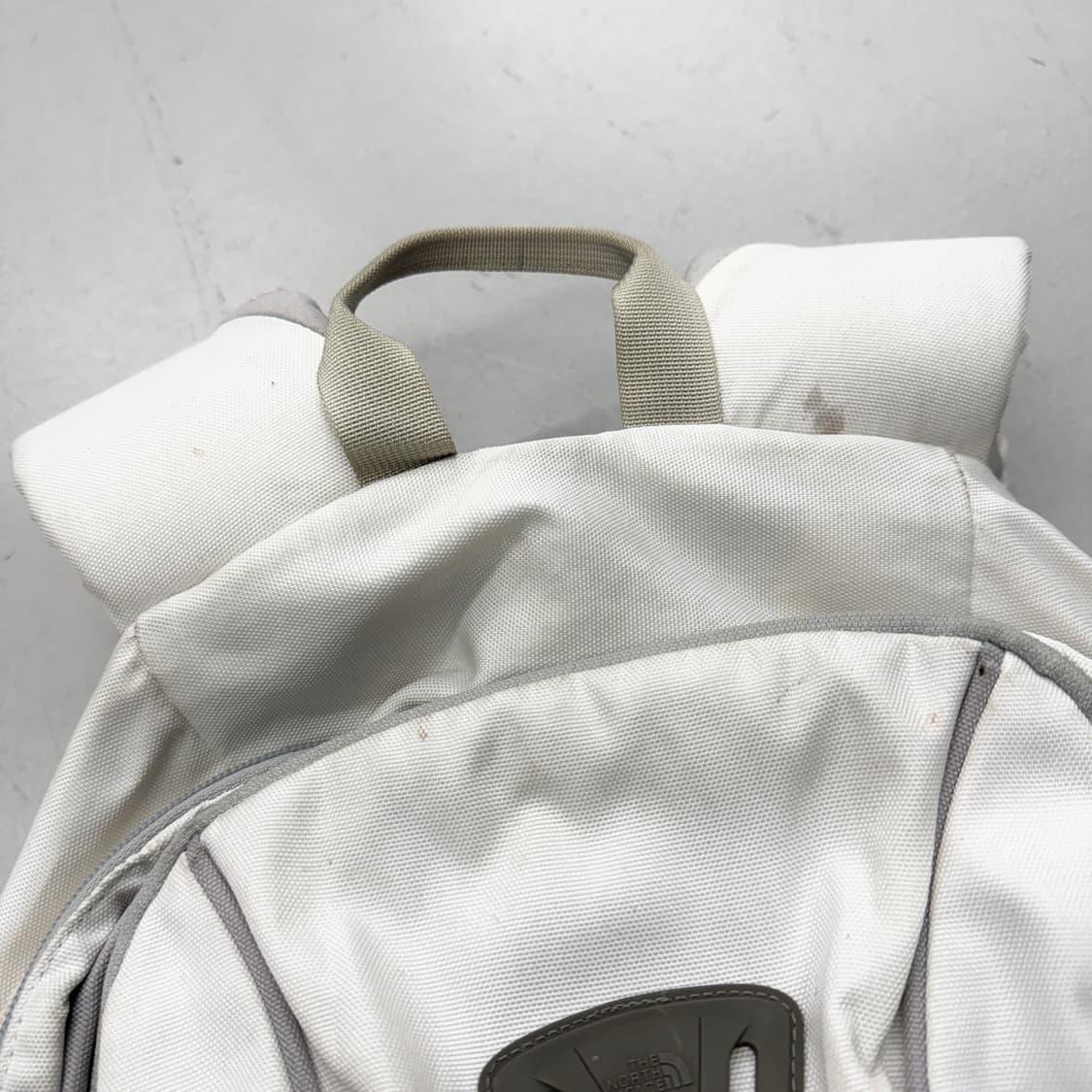 노스페이스 고프코어 울프그레이 테크니컬 백팩 상품이미지6