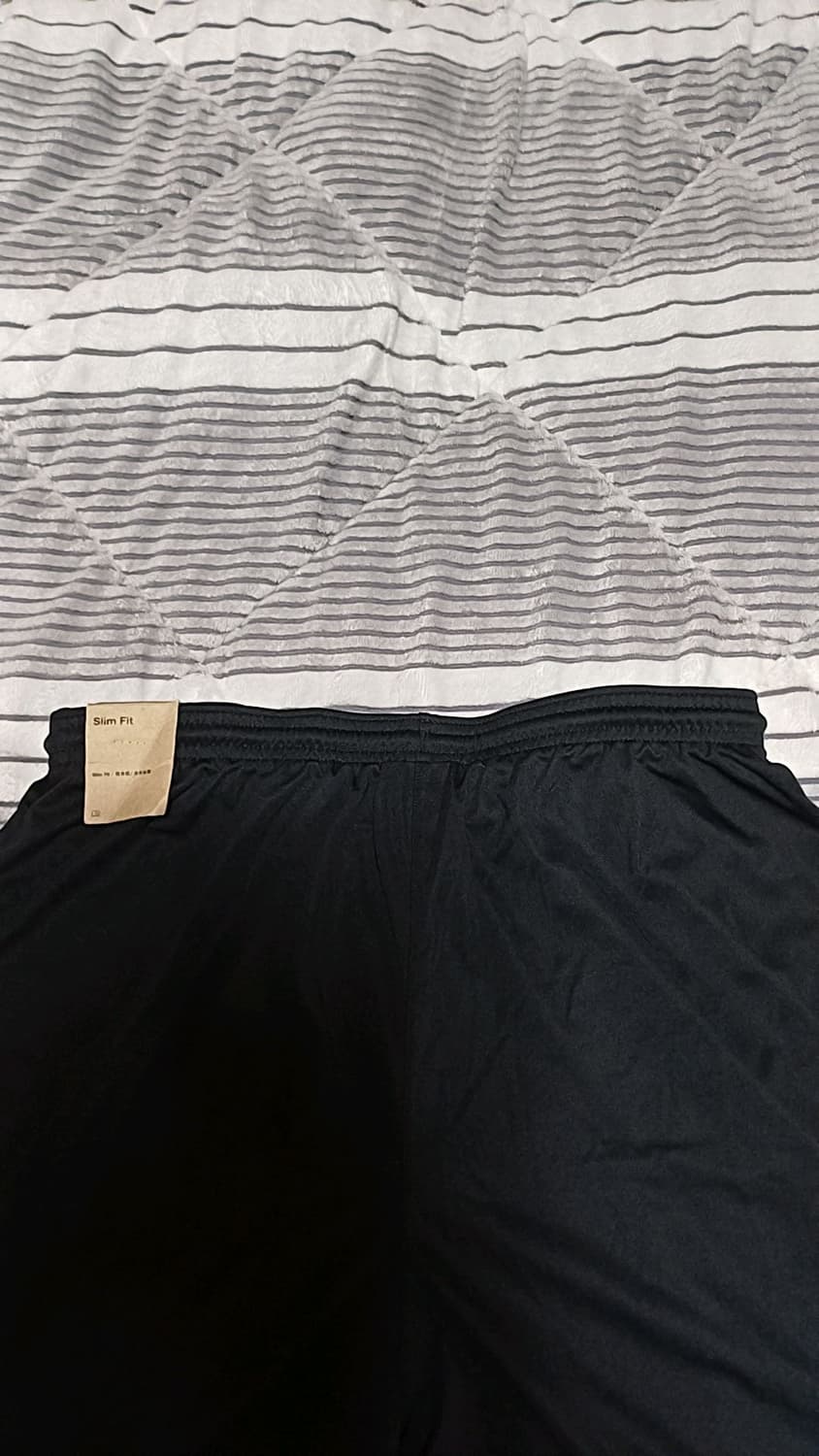 나이키 미사용 드라이핏 얇은반바지 37인치 기장50 상품이미지8