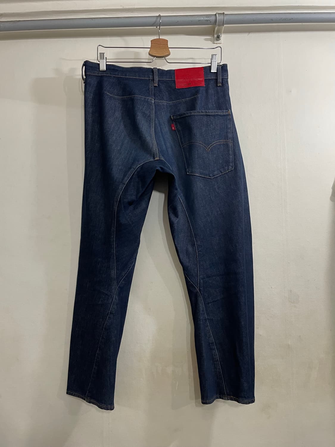 리바이스 엔지니어드진 LEJ570 베기 테이퍼드 데님 팬츠 상품이미지3