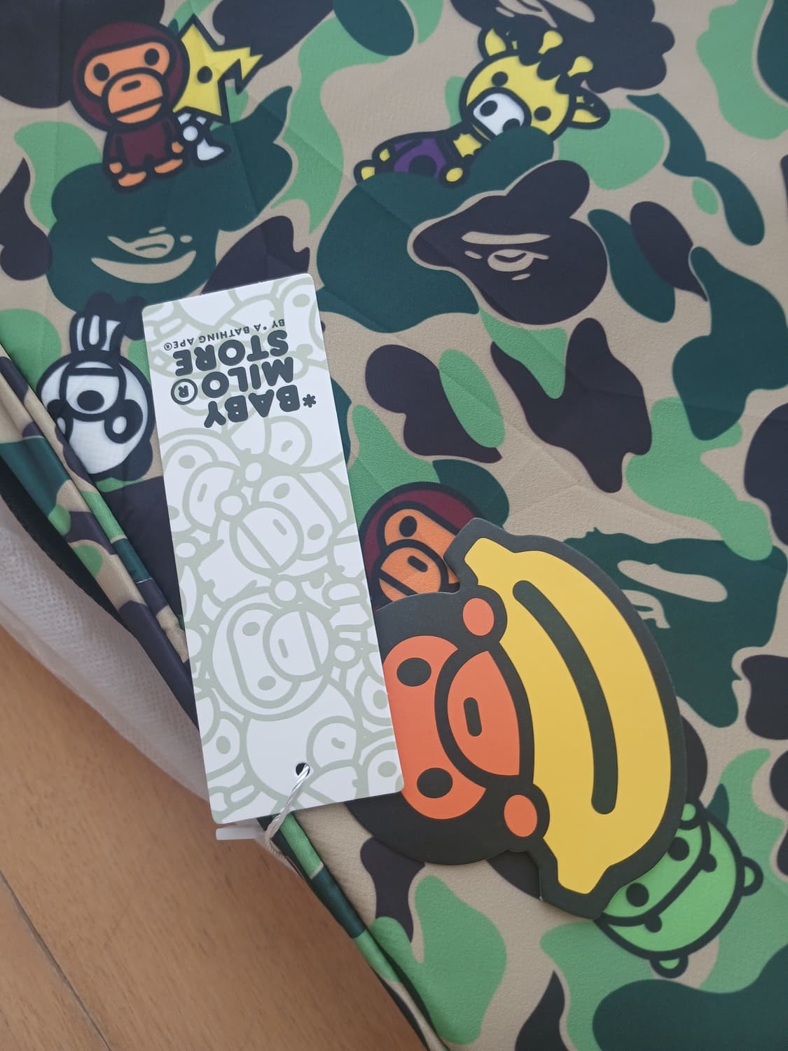 새제품 BAPE 베이프 ABC 마일로 올 프렌즈 카모 어쏠드먼트 케이스  상품이미지3