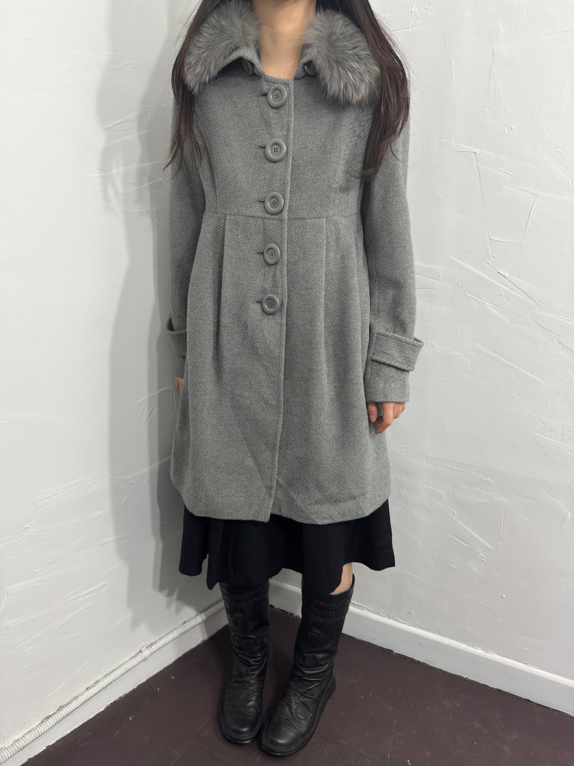 fur detail coat 상품이미지3