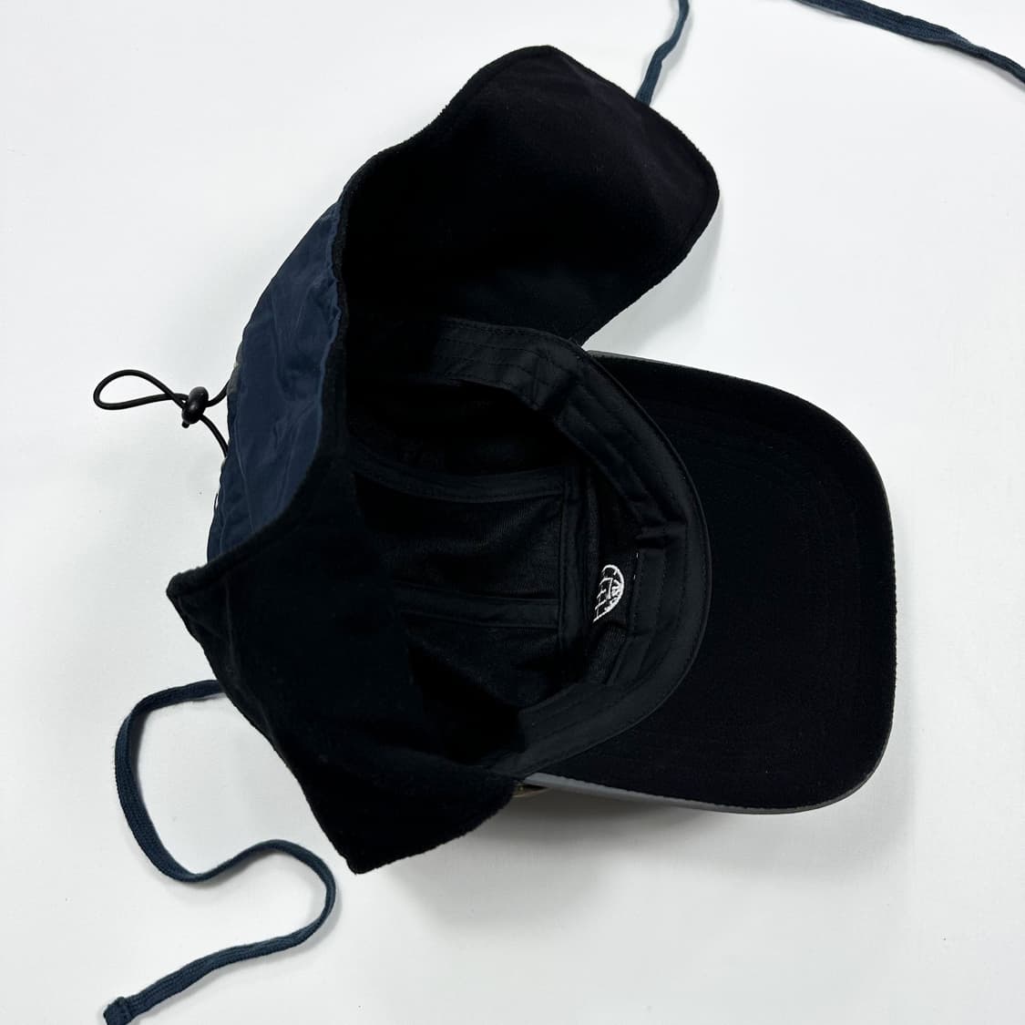 아이앱스튜디오 x LMC 이어플랩 볼캡 상품이미지5