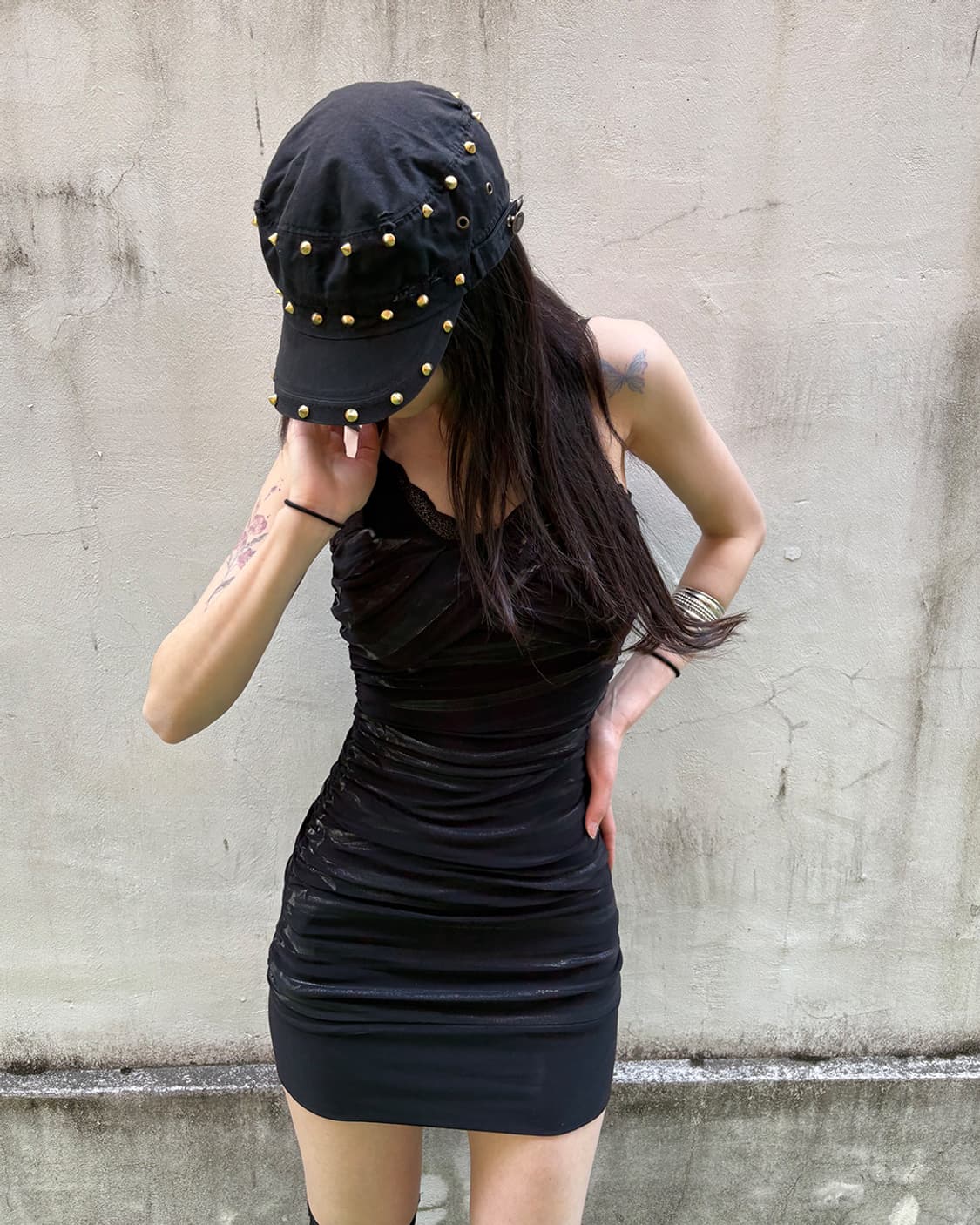 Dark Glam Ruched Halter Dress 상품이미지4