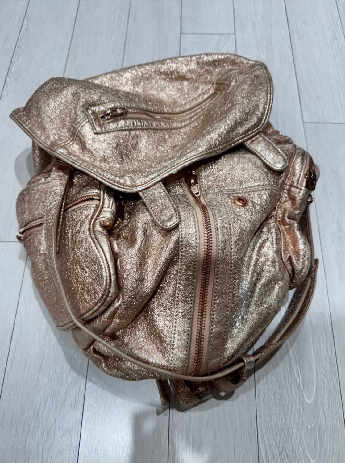 알렉산더왕 마르티 백팩 로즈골드 글리터 투웨이 백 상품이미지2