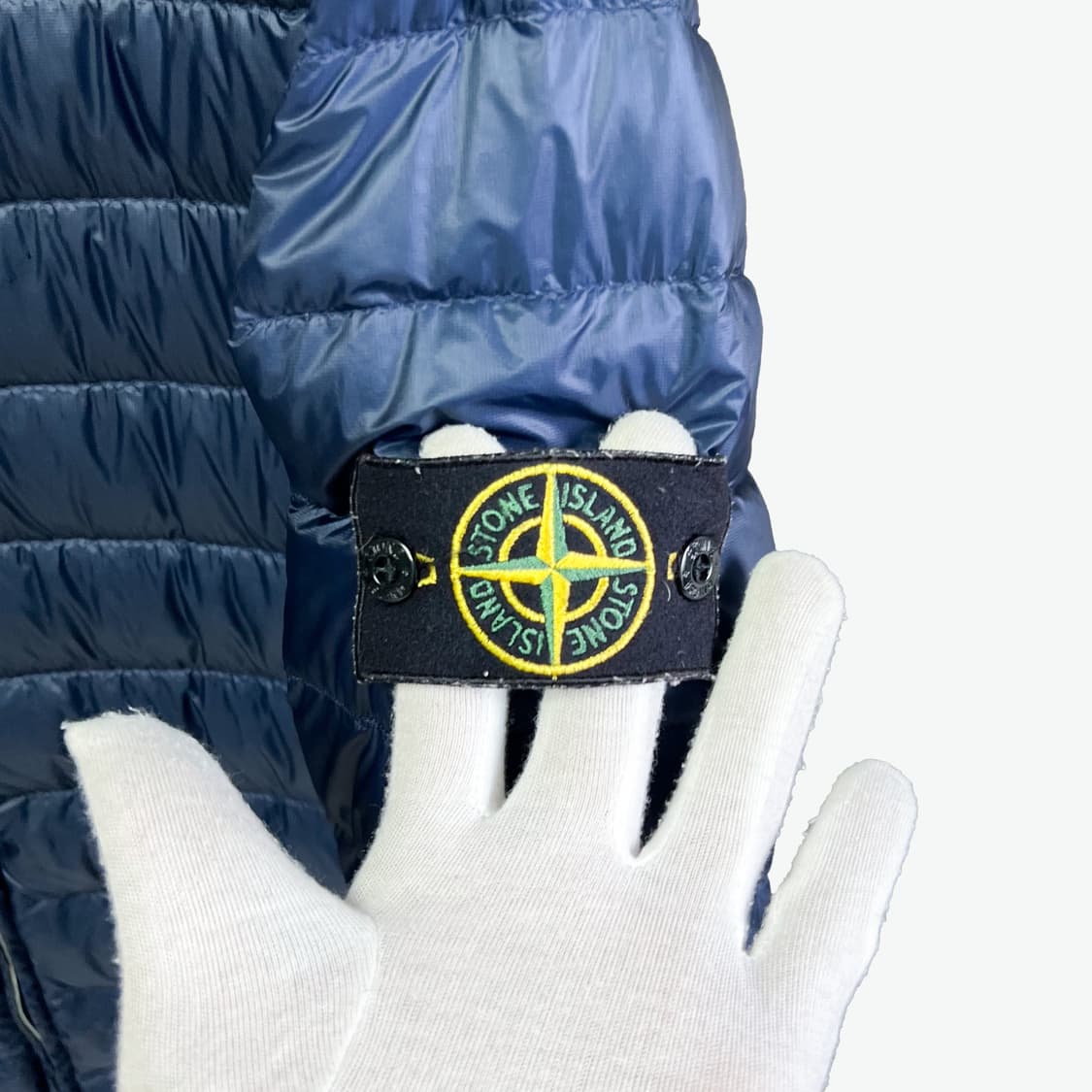 [M] 스톤아일랜드 마이크로 립 스탑 경량패딩 상품이미지4