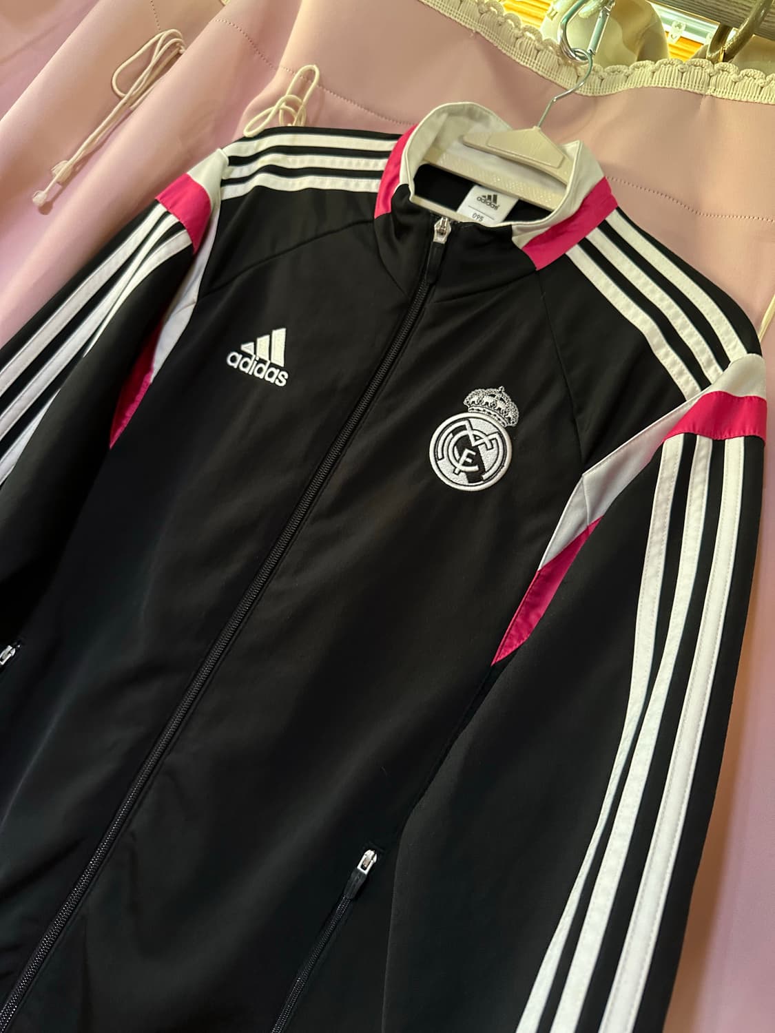 아디다스 레알마드리드 블랙 트랙탑 아디다스져지 아디다스집업 축구 대장 상품이미지1