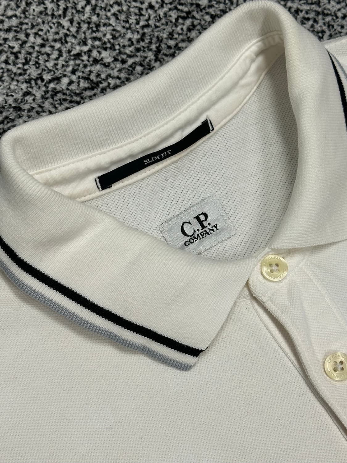 CP컴퍼니 반팔 카라티 상품이미지3