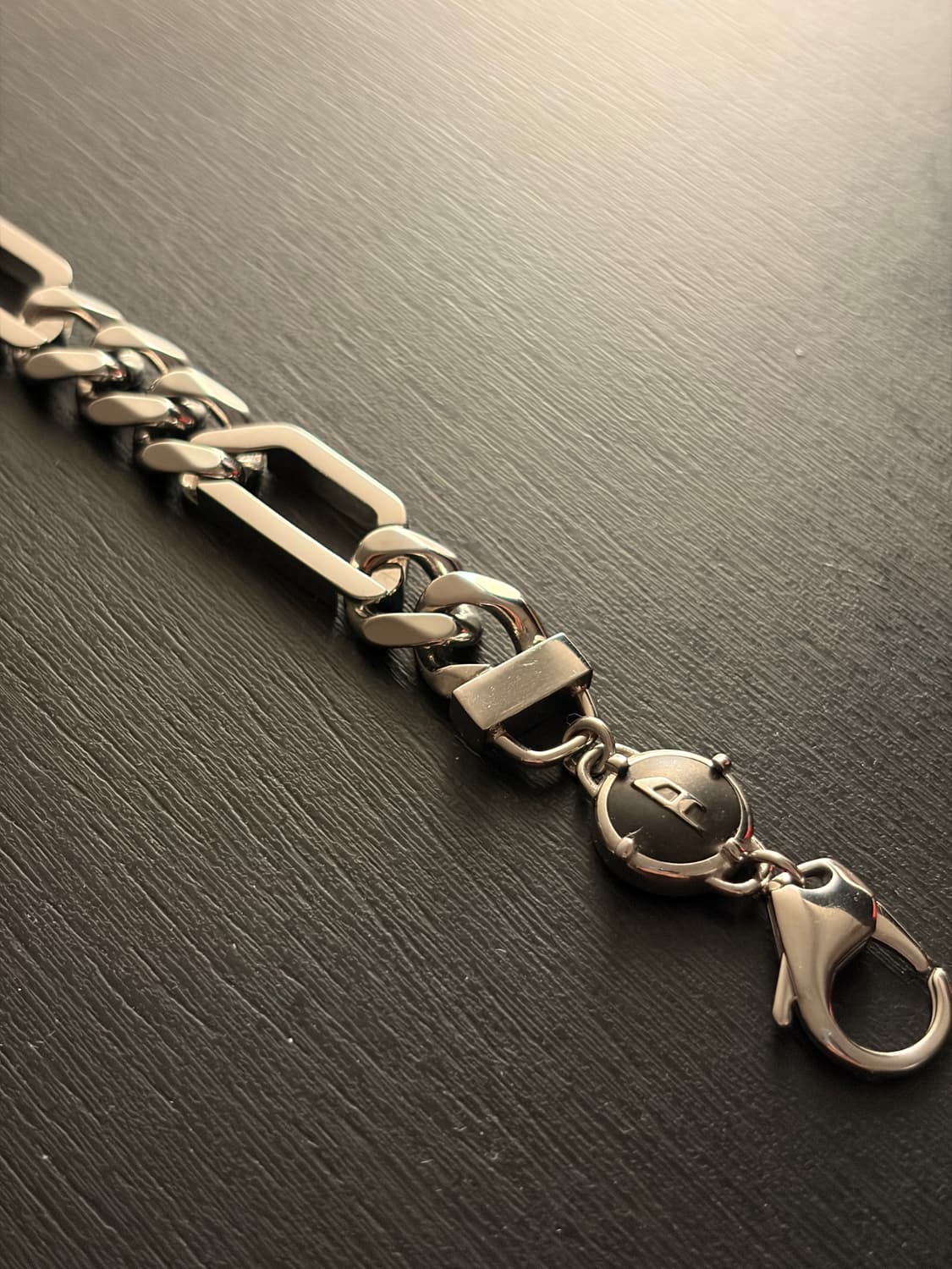 디젤 스테인리스 팔찌 상품이미지4