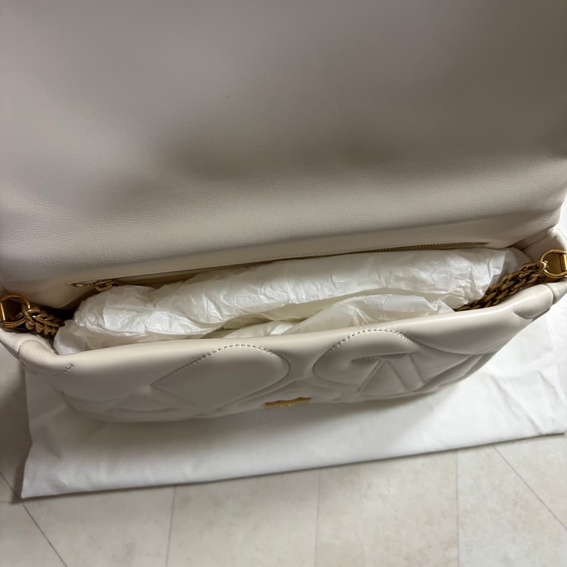 [새상품]알렉산더맥퀸 씰 백 숄더백 상품이미지5