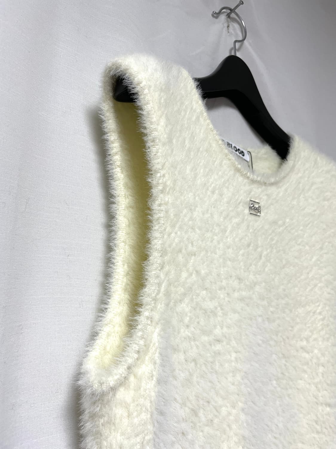 (새상품) 배드블러드 여성 헤어리 니트 베스트 조끼 _ 아이보리 상품이미지3