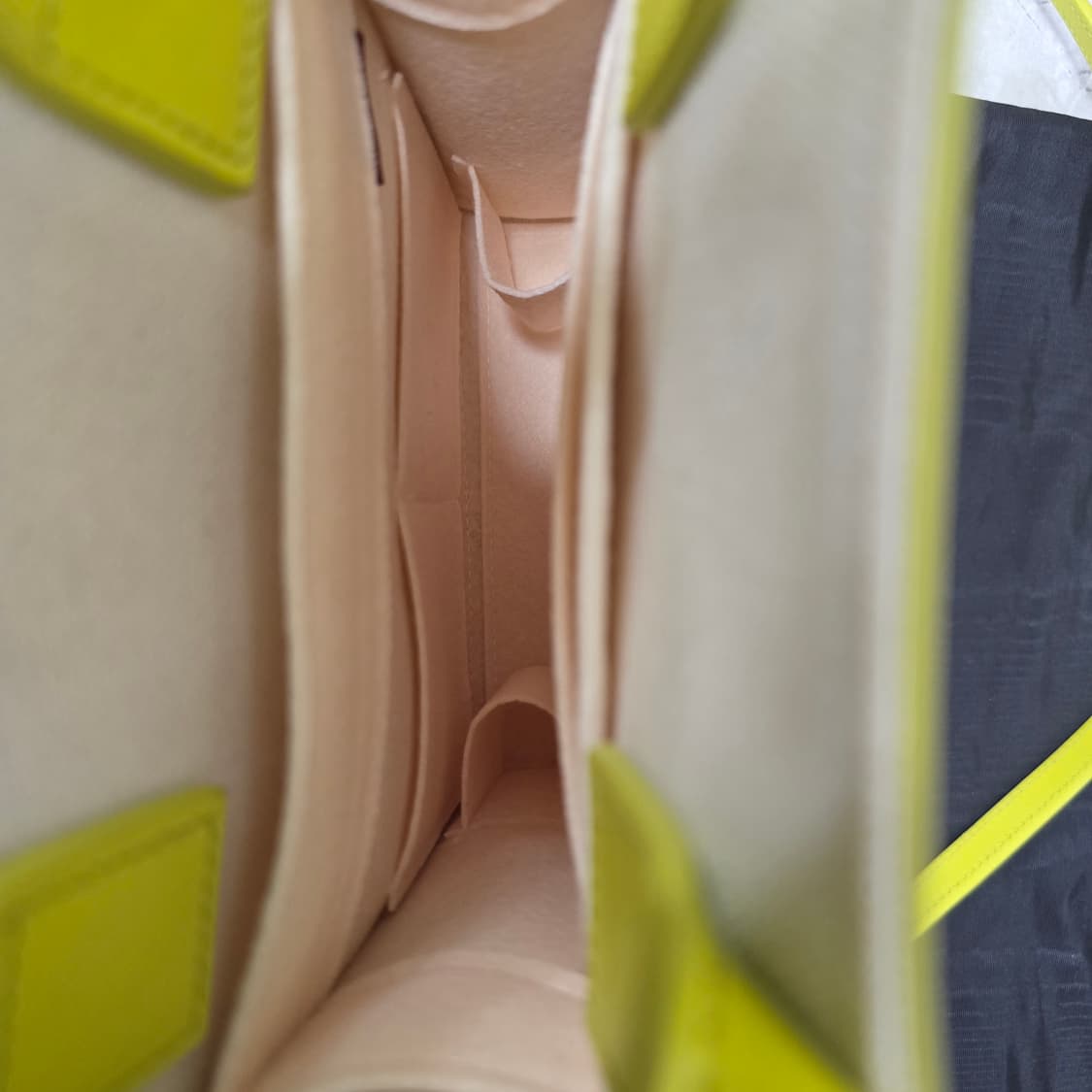 셀린느 카바스백 미니 판매 상품이미지7