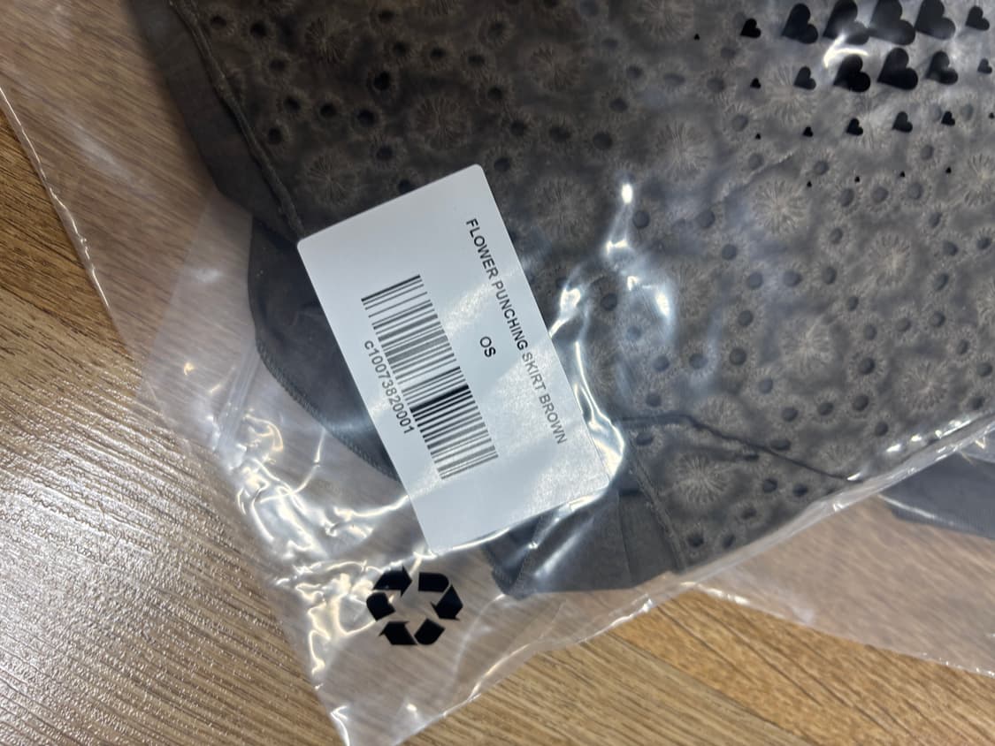 coyseio flower punching shirt 새상품 상품이미지3