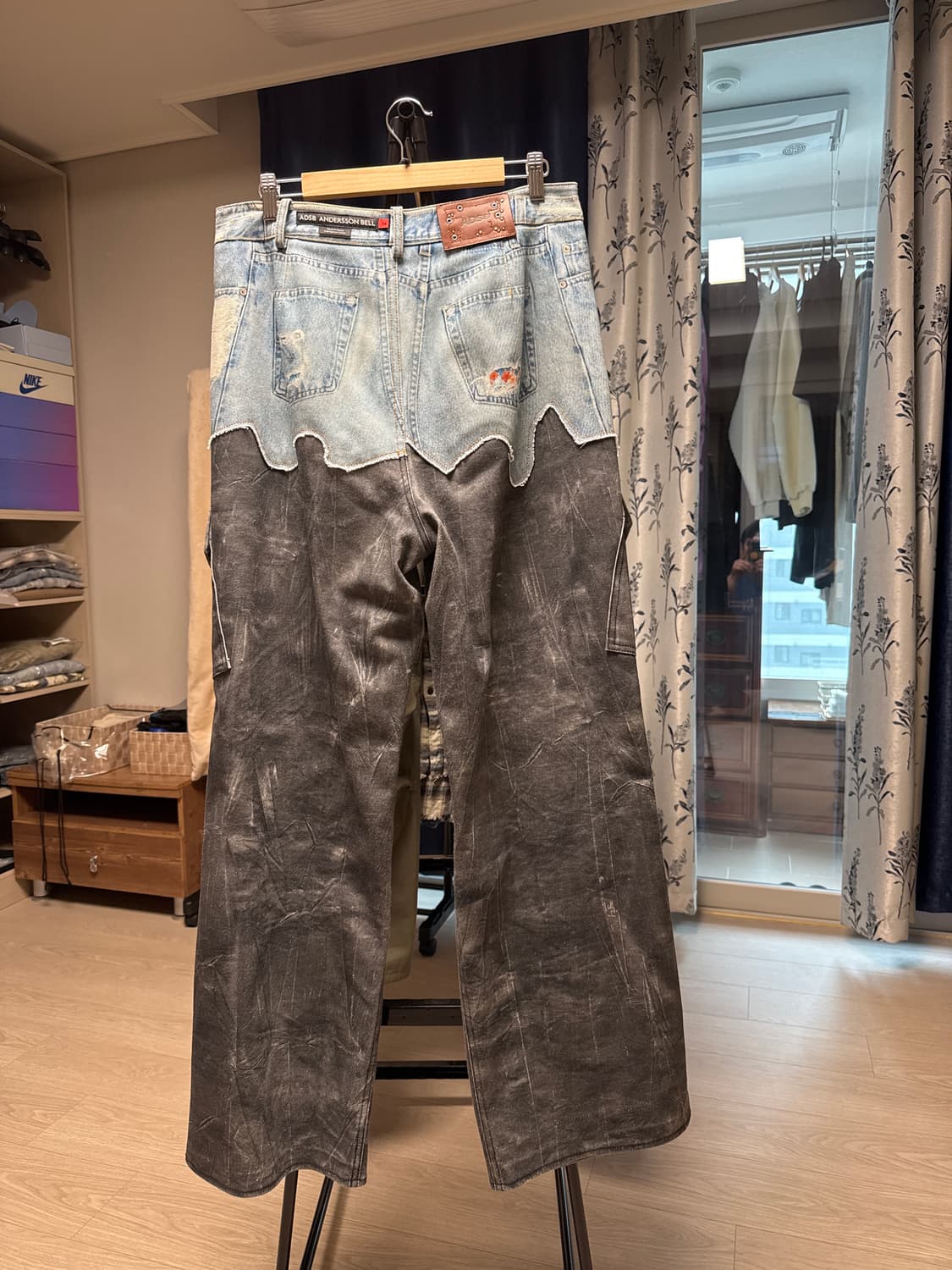 앤더슨벨 포데님 & 스크레치 레더 프린트 카고 팬츠 32 상품이미지9