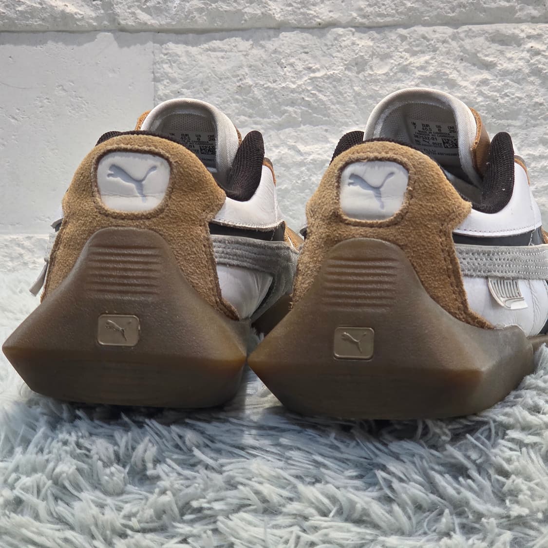 6q-25:푸마 폼스트리트 레트로 스니커즈 화이트/브라운 (26cm) 상품이미지4