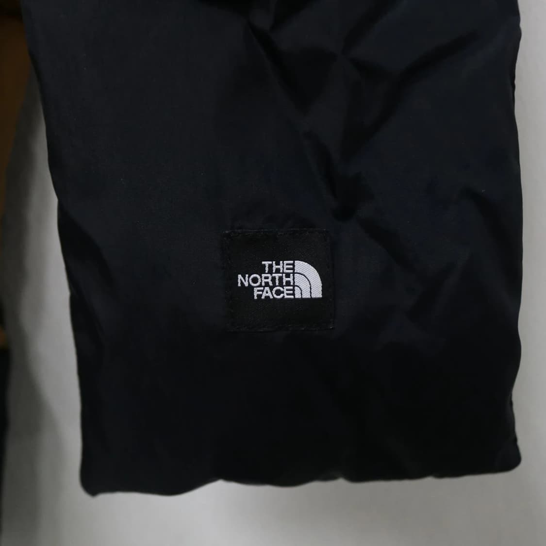 노스페이스 투톤 다운 머플러 63367 상품이미지4