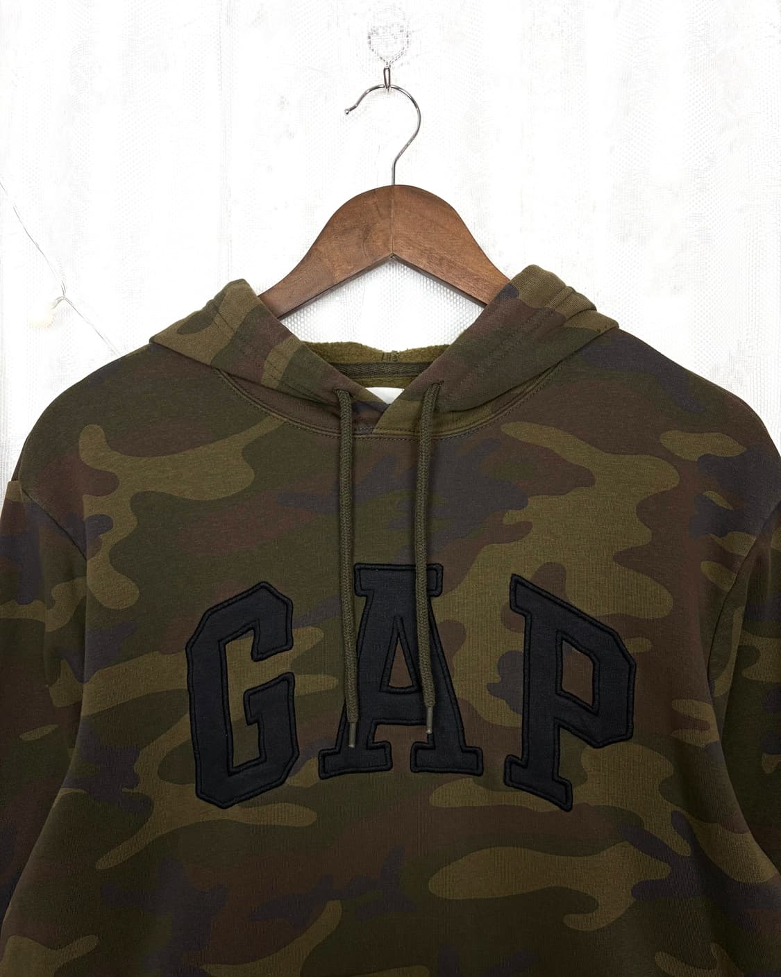 GAP Camo Pullover Hoodie 상품이미지2