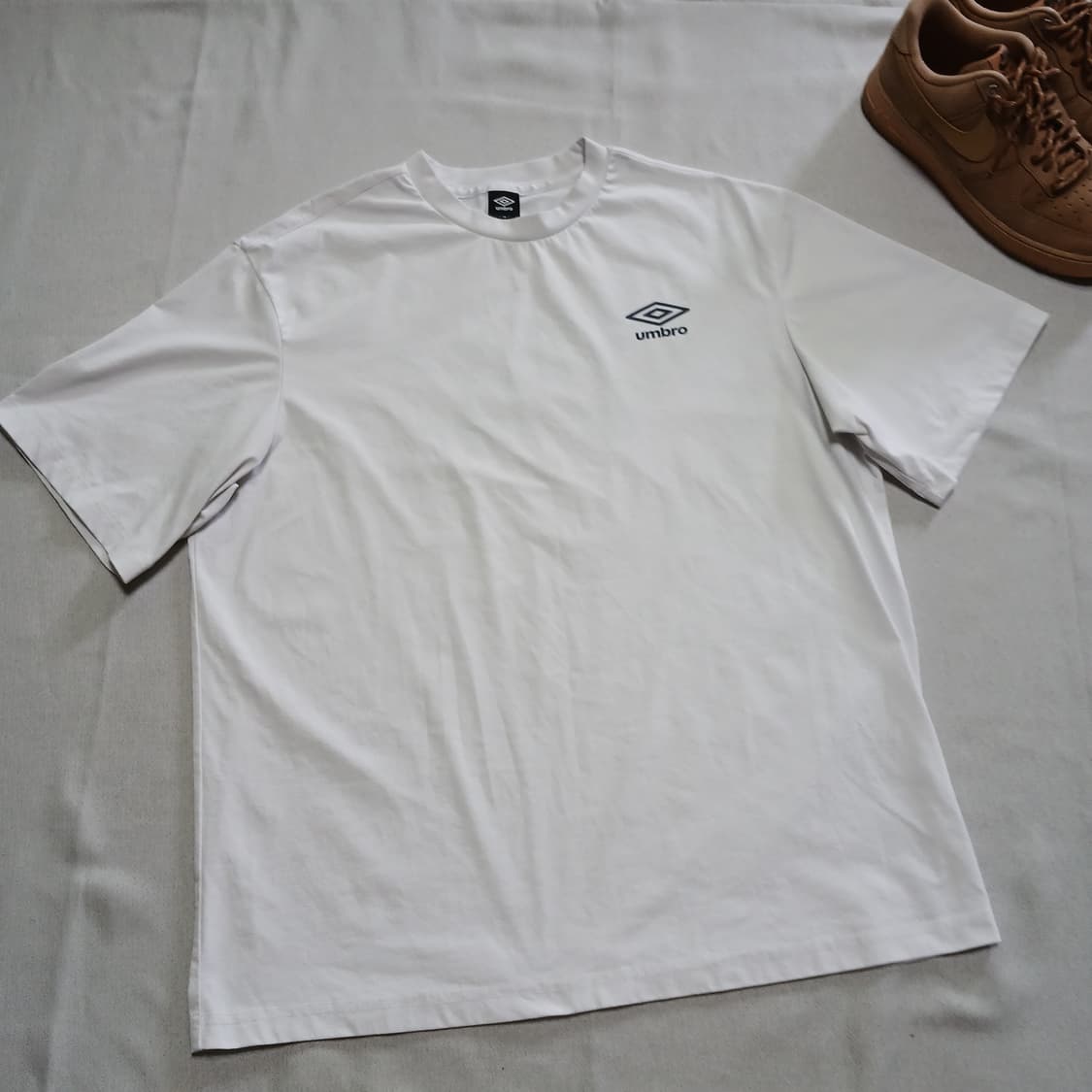 UMBRO 엄브로 백로고 페이즐리 반팔티셔츠 상품이미지3