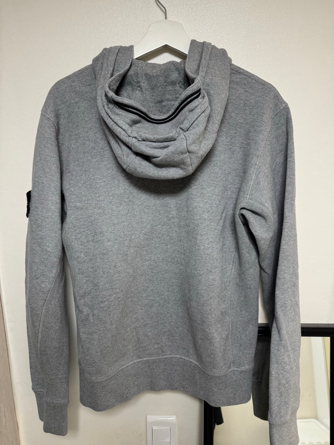 스톤아일랜드 후드집업 상품이미지3