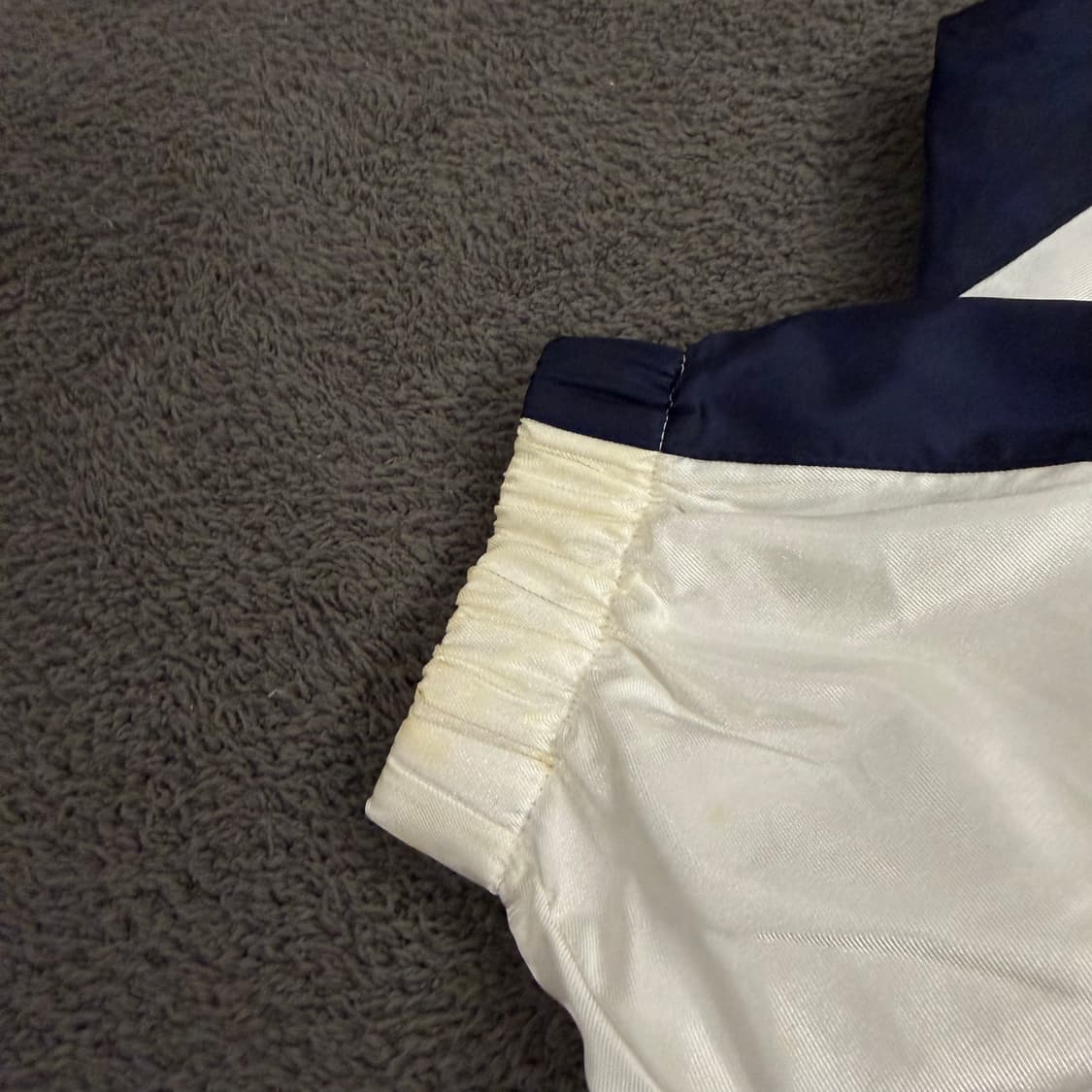 [ 정품/M ] 아식스 올드스쿨 국대 로고 배색 바람막이 상품이미지6