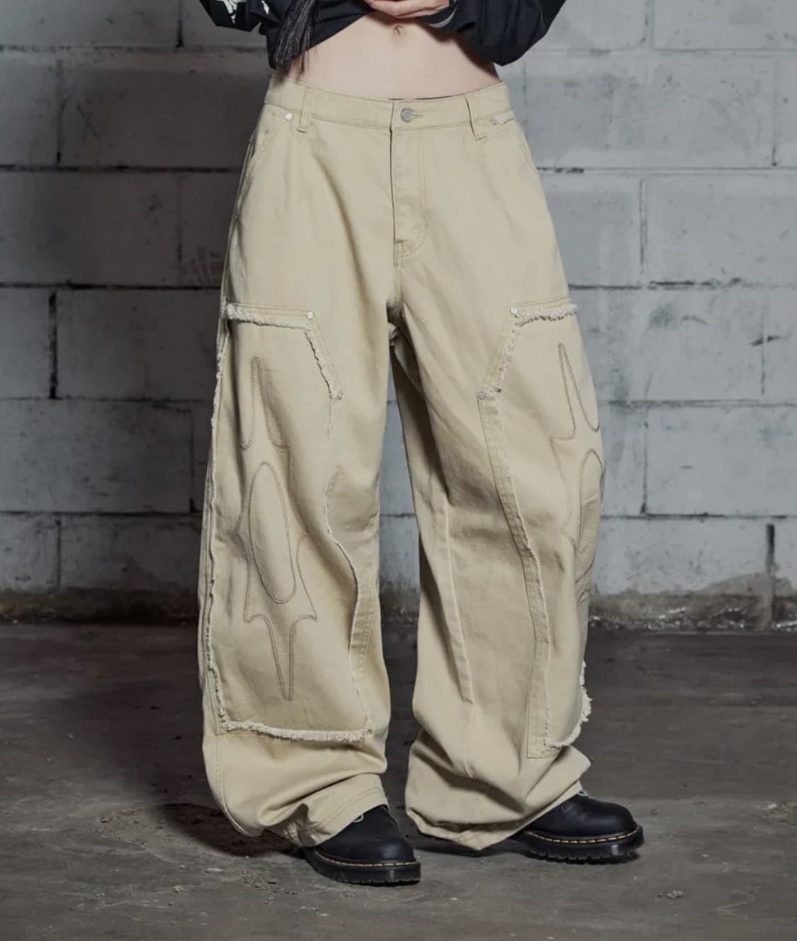 루저스클럽 더블니 데미지 카펜터 와이드 면팬츠 베이지 상품이미지2