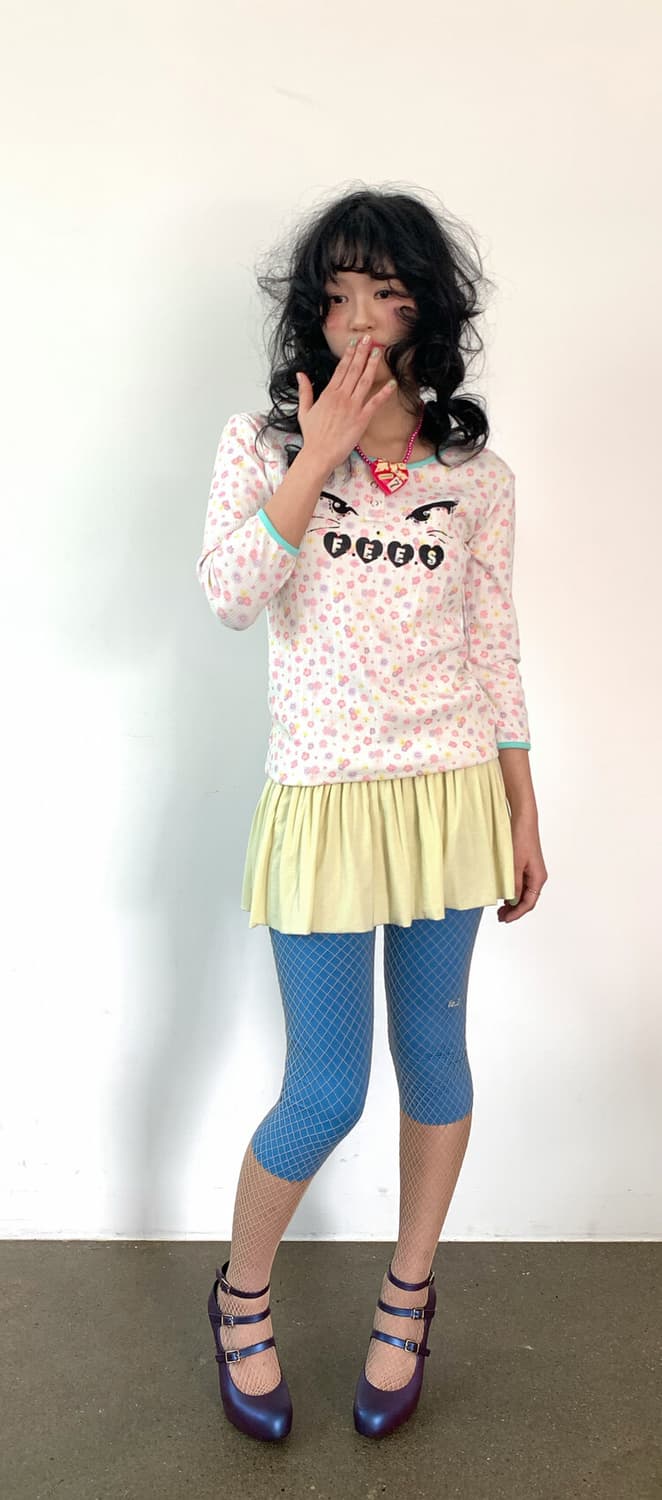 샵페어리 kitty button flower top (ivory) 상품이미지2
