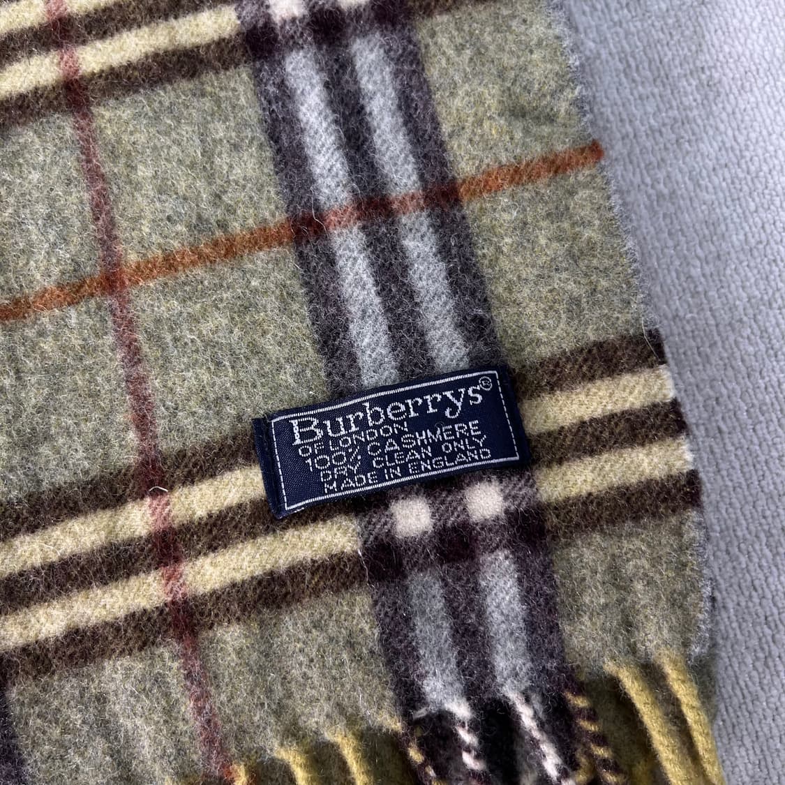 버버리 노바체크 캐시미어 그린 머플러 상품이미지3