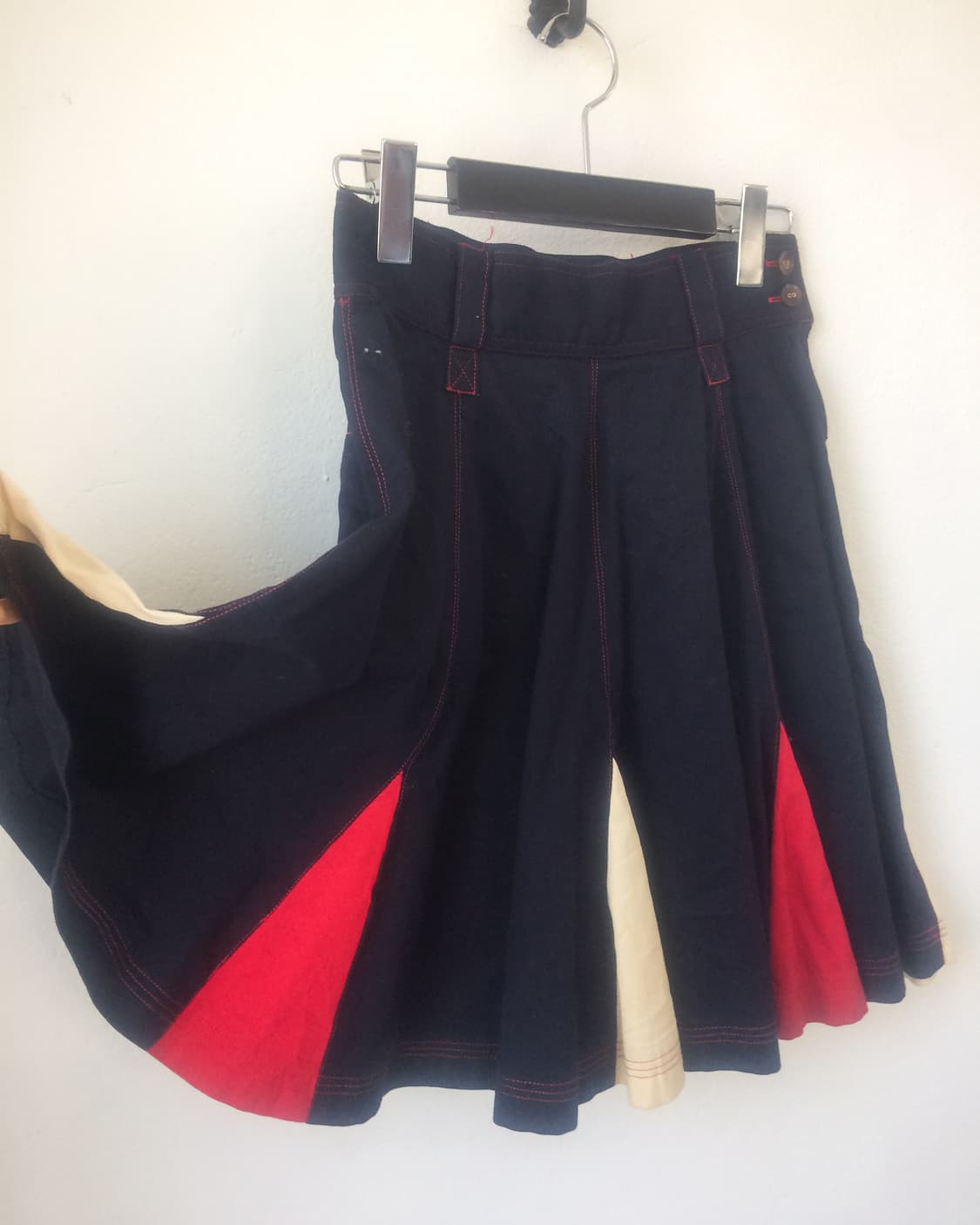 Stitch point flare midi skirt 상품이미지2