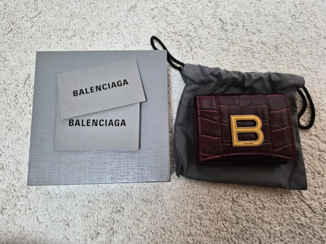 발렌시아가 아워글래스 3단 지갑 상품이미지7