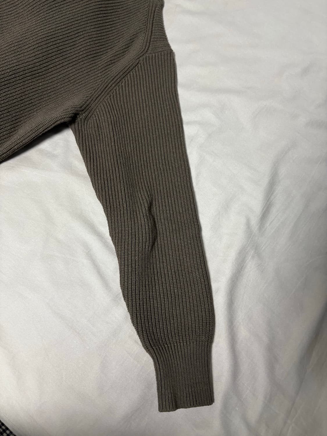 유니클로C 25fw 크루넥 풀집 가디건 M 상품이미지8