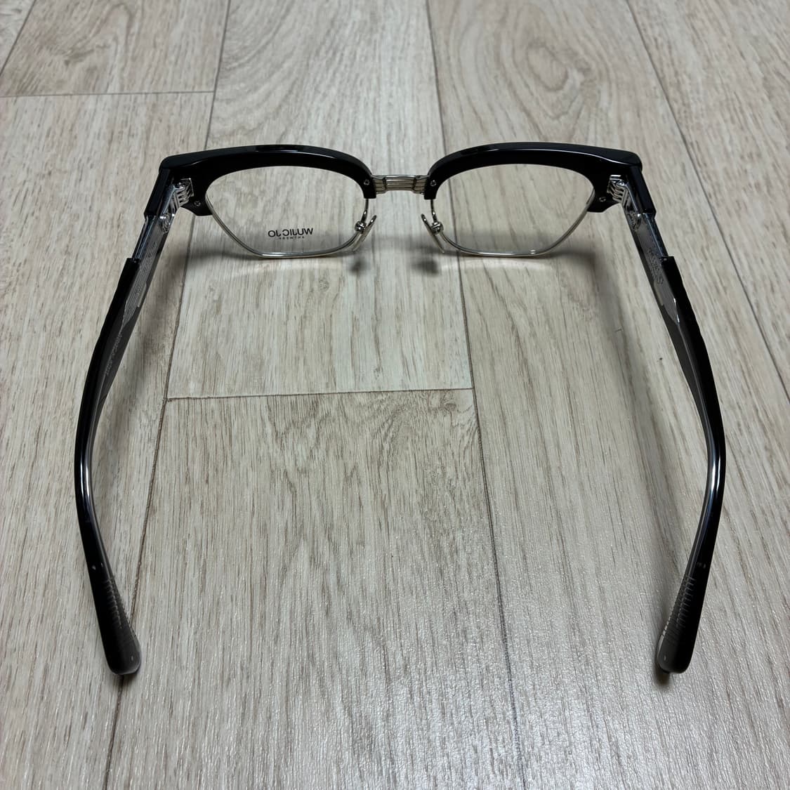 [새상품 풀박스] 우직조 THE GUN 안경 (W9 NOIR 5411) 상품이미지10