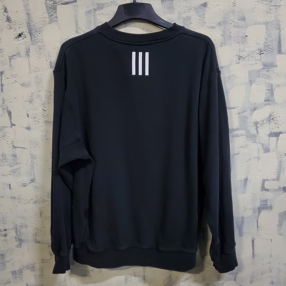 아디다스 블랙 긴팔 맨투맨  상품이미지2