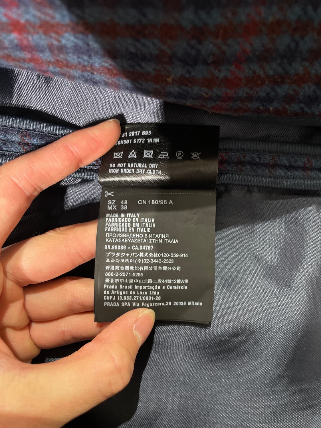 프라다 블루 하운드 투스 체크 히든 버튼 울 숏 코트 상품이미지9