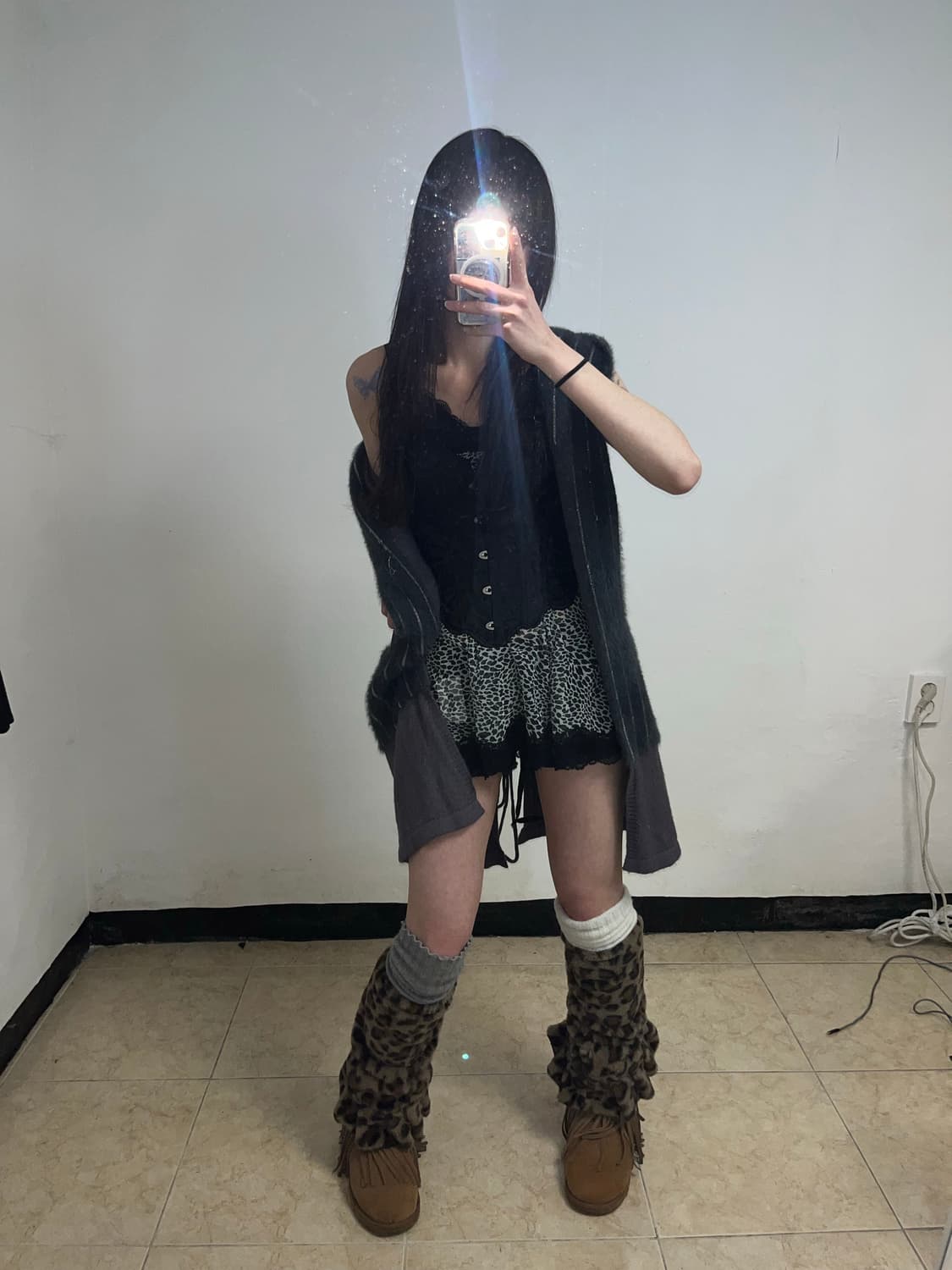 그레이 아일렛 후드 니트 베스트 상품이미지6