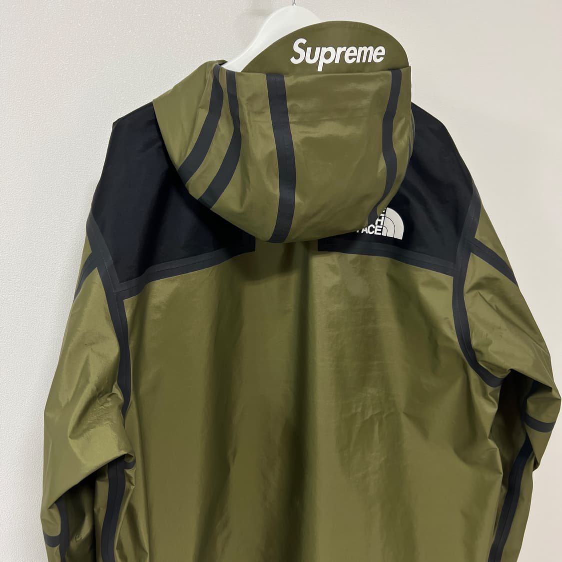 슈프림 노스페이스 21SS 서밋 시리즈 아우터 테이프심 자켓 올리브 상품이미지6