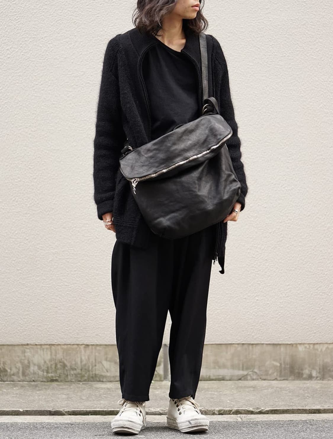 GUIDI M10 훌스레더 메신저 숄더백 블랙 상품이미지8