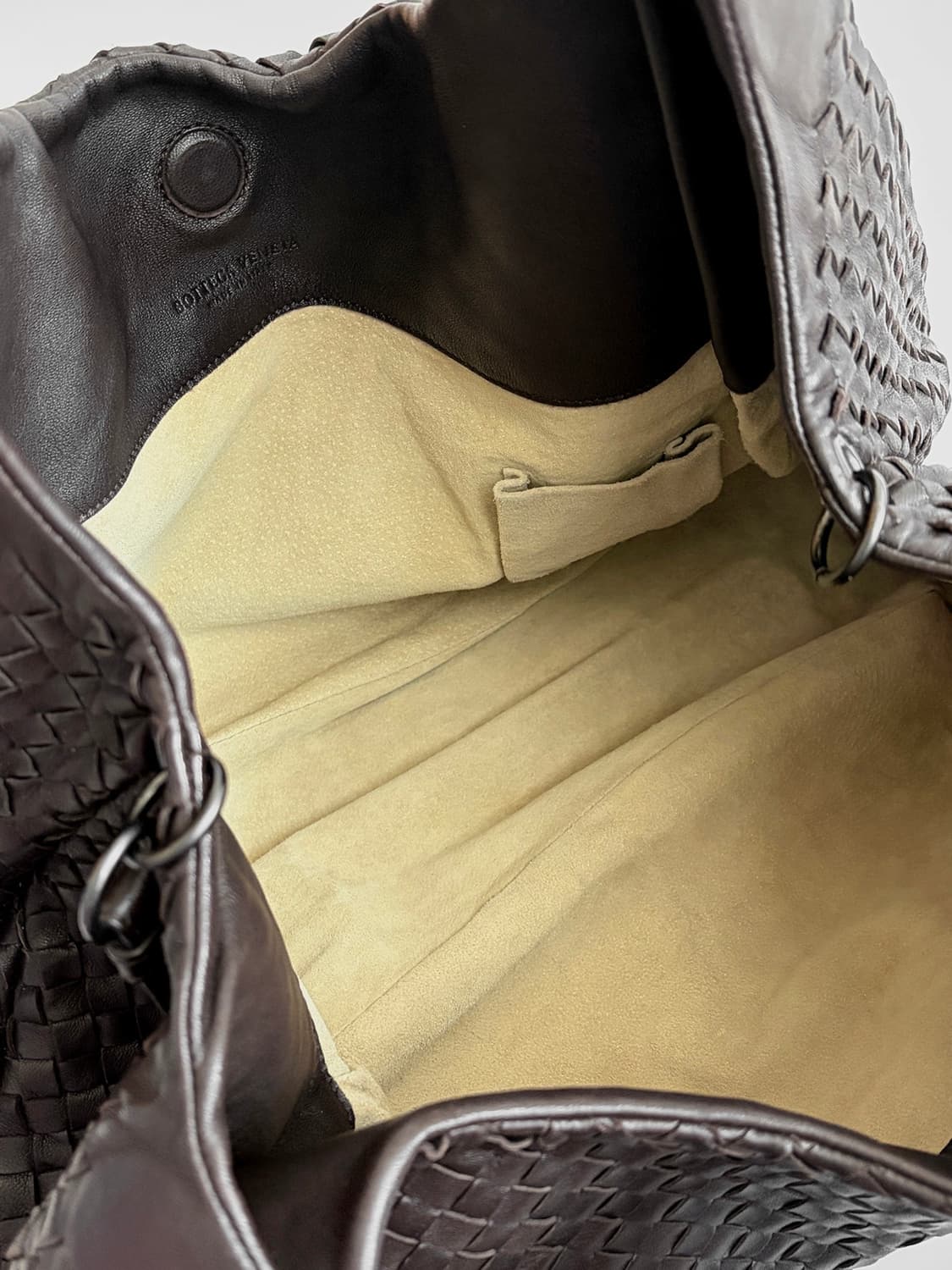 보테가베네타 인트레치아토 캄파나 호보백 라지 판매합니다. 상품이미지5