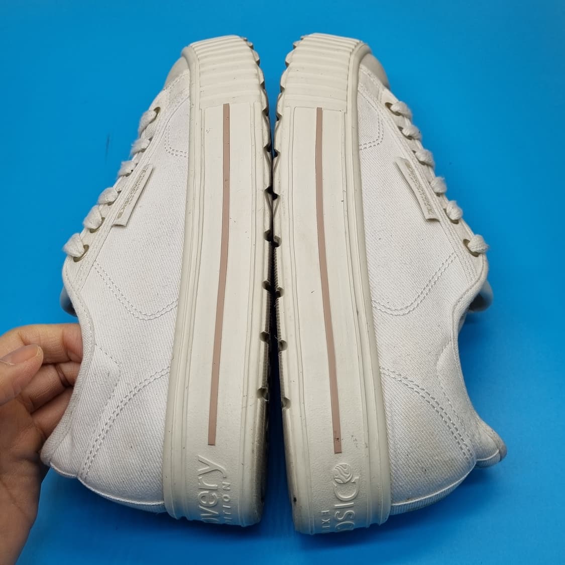 디스커버리 뮬리v2 스니커즈 250 상품이미지5