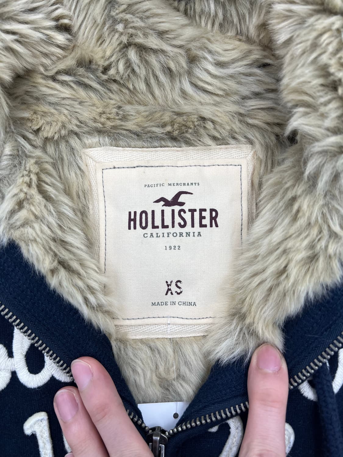 홀리스터 퍼 후드집업 상품이미지3