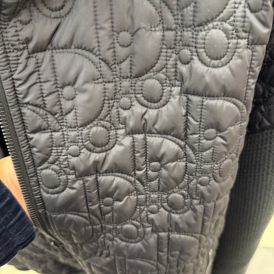 [리오브전포점] 디올 오블리크 후드 니트패딩 블루종 자켓 상품이미지4