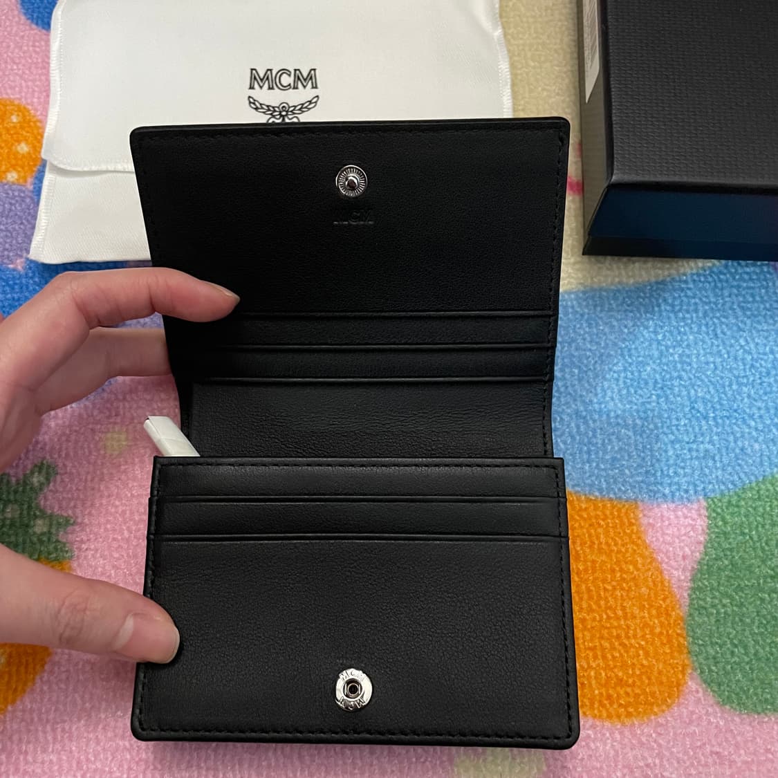 [새상품] 정품 MCM 비세토스 반지갑 블랙 상품이미지7