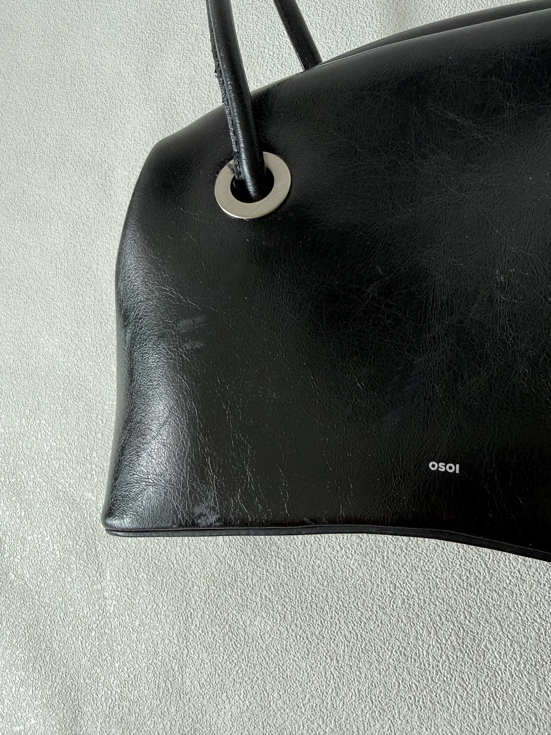 오소이(OSOI) 프레임 숄더백 블랙 상품이미지7
