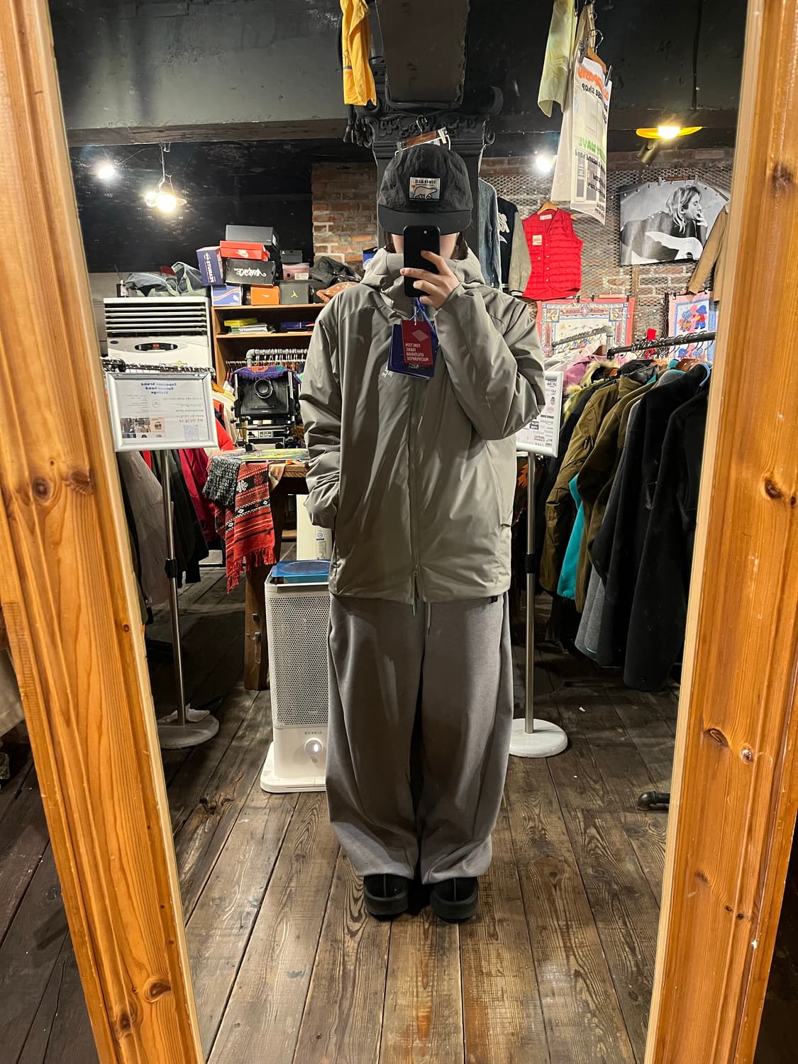 (새상품) 스톤소프트 경량 후드 패딩 점퍼 상품이미지3