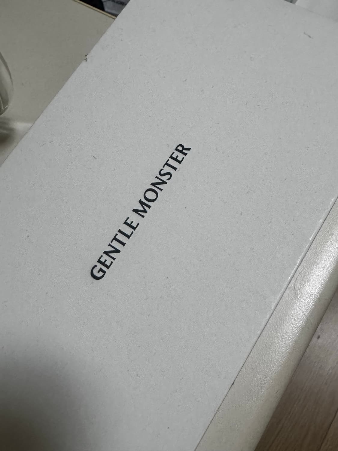 젠틀몬스터 롭 01 상품이미지3