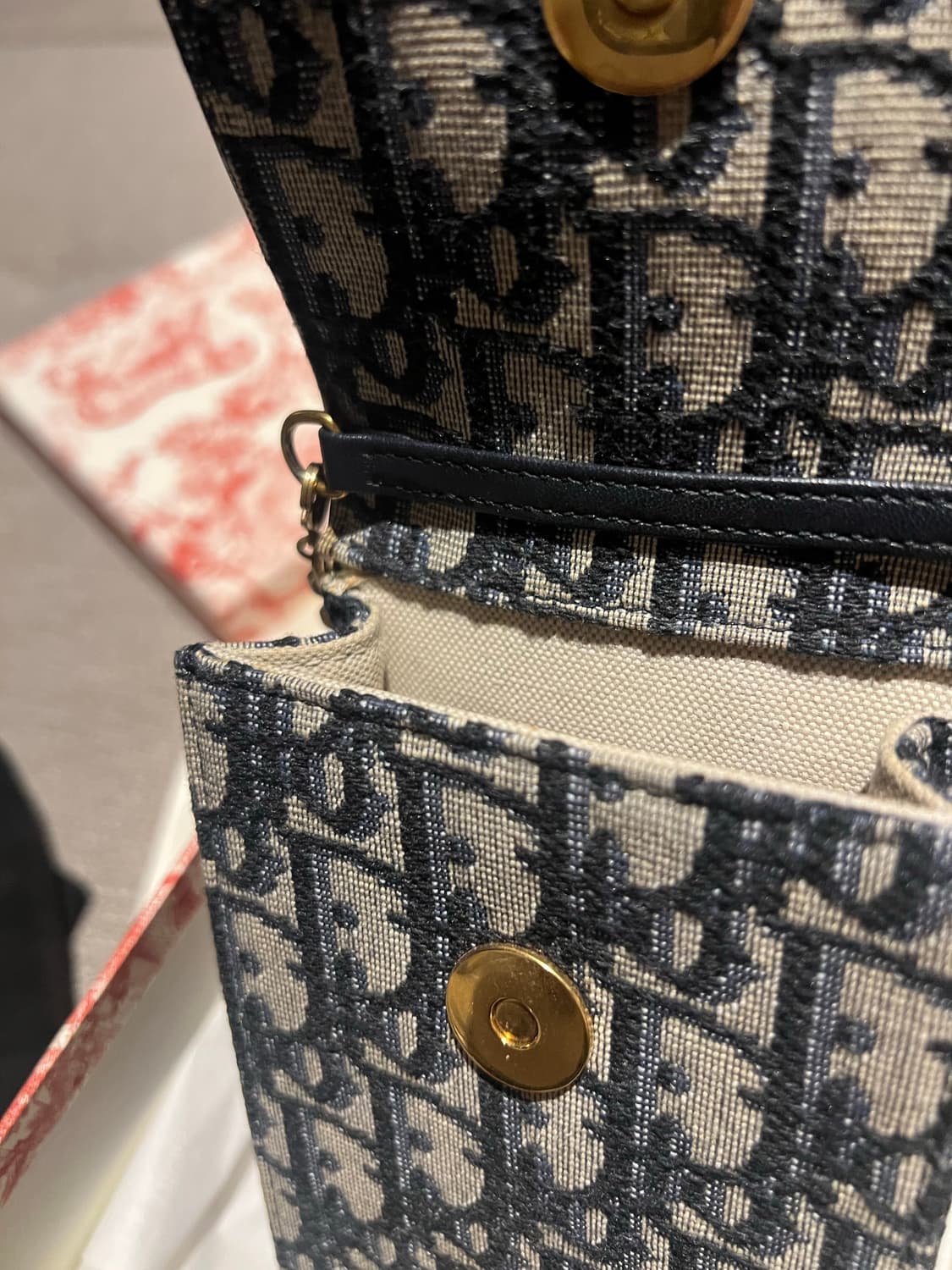 디올 오블리크 폰홀더백 상품이미지8