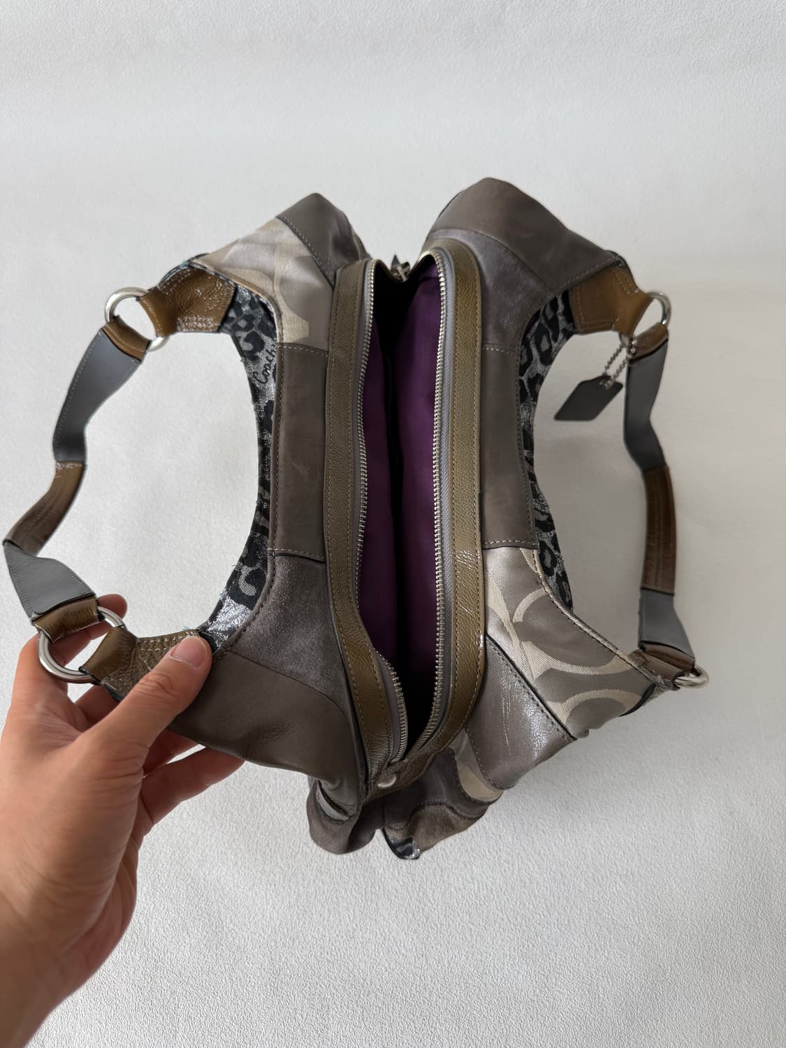 코치(COACH) 레더 패치워크 숄더백 상품이미지8