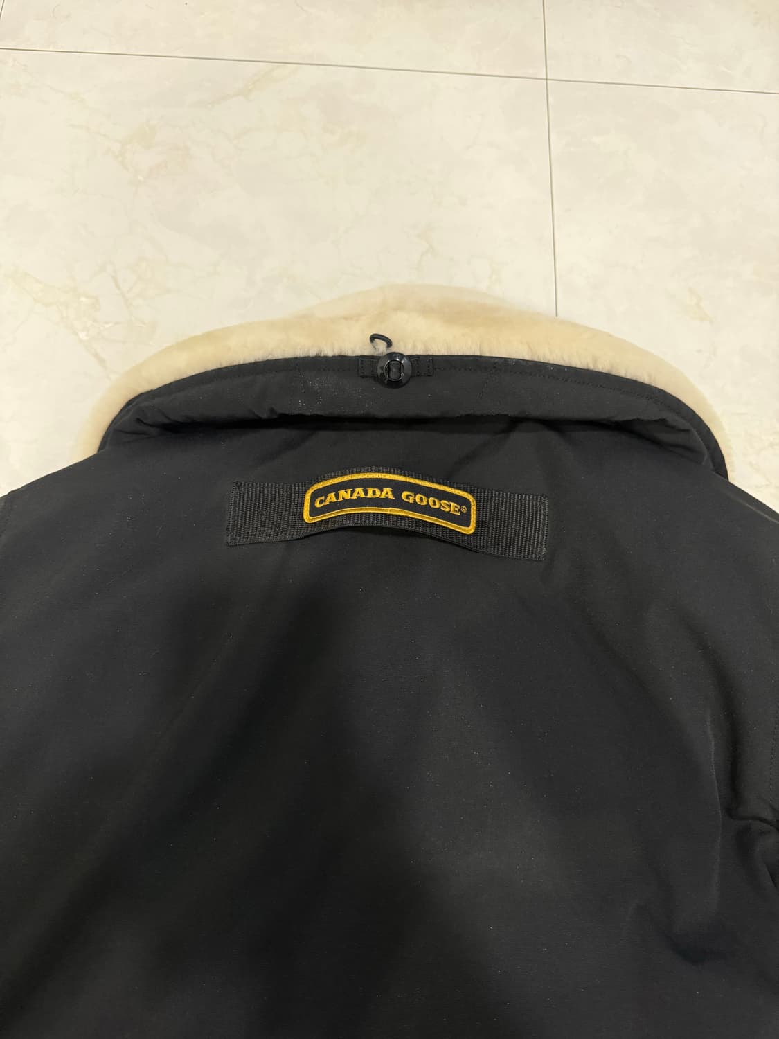 캐나다구스 매키너 블랙 패딩 상품이미지7