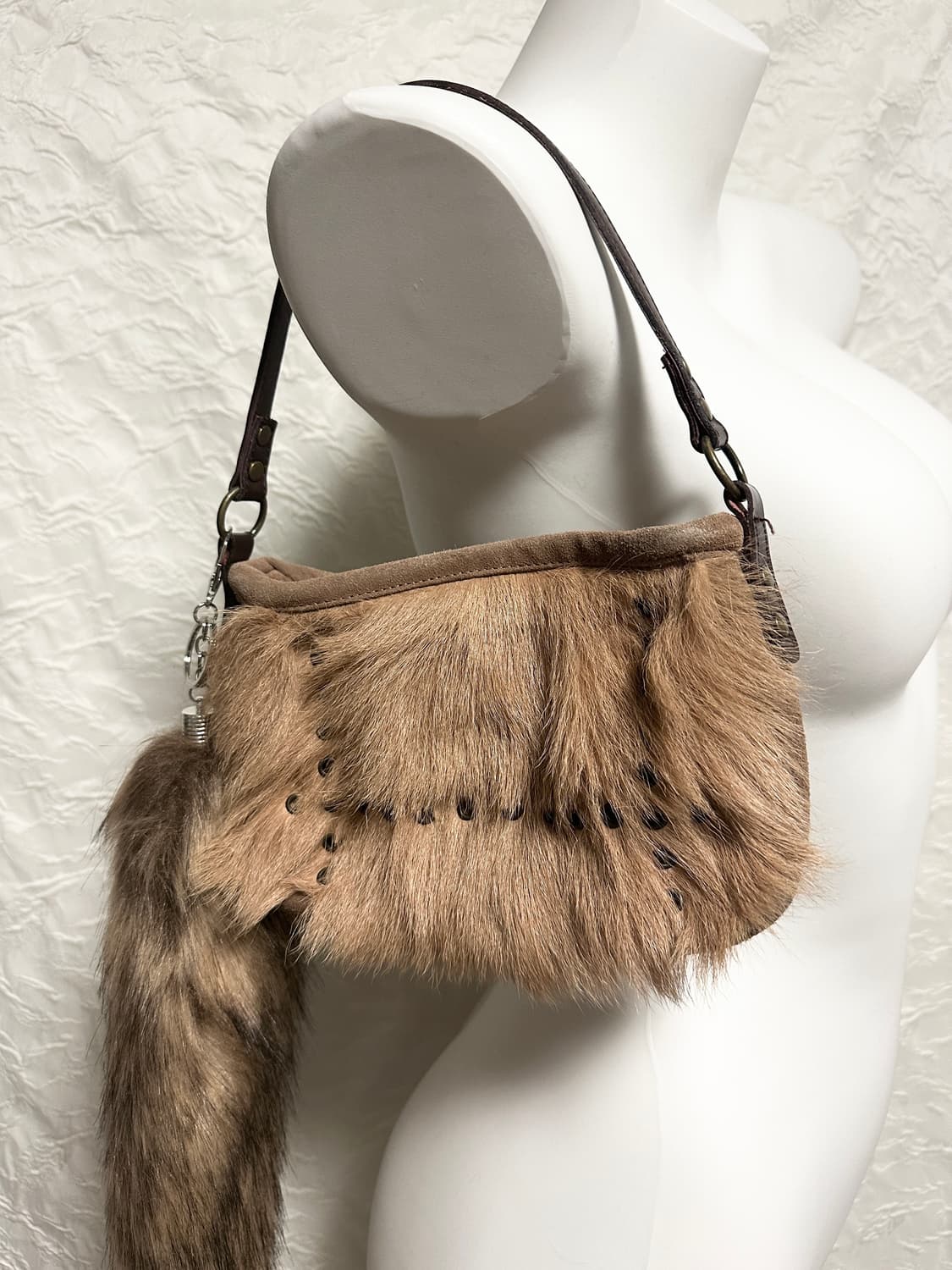 빈티지 리얼퍼 아일렛 스웨이드 숄더백 상품이미지1